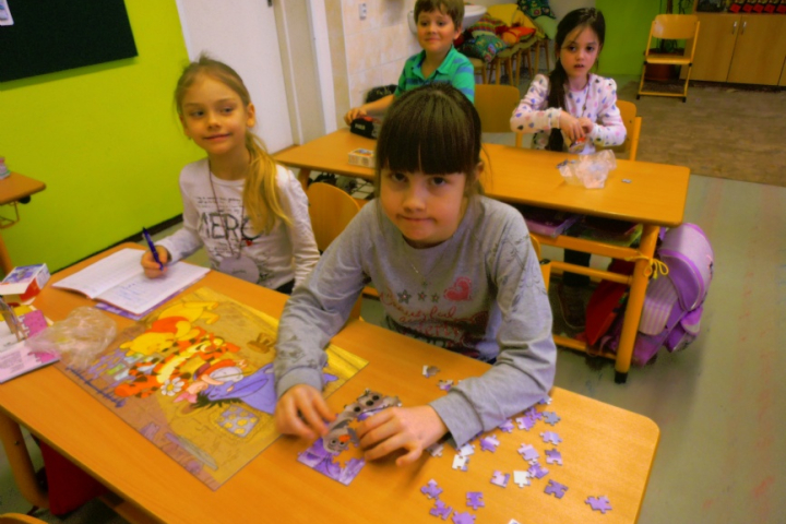 Puzzlíkový den