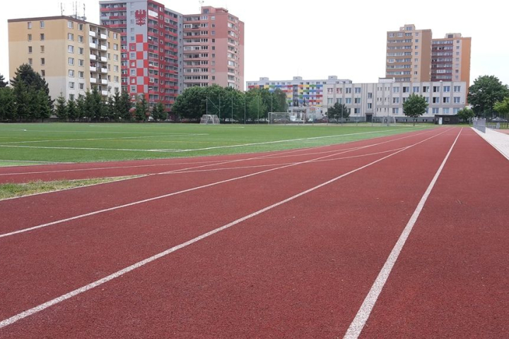 Provoz sportovního areálu pro veřejnost v červnu