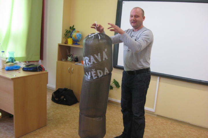 Hravá věda aneb Setkání s Radkem Chajdou