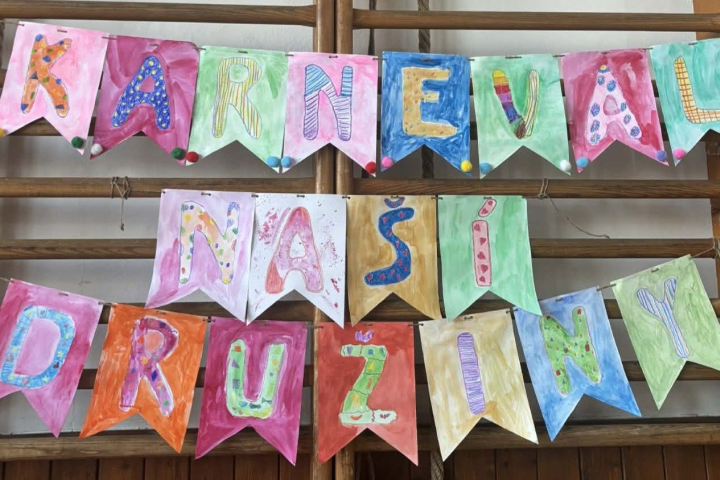 Družinový karneval