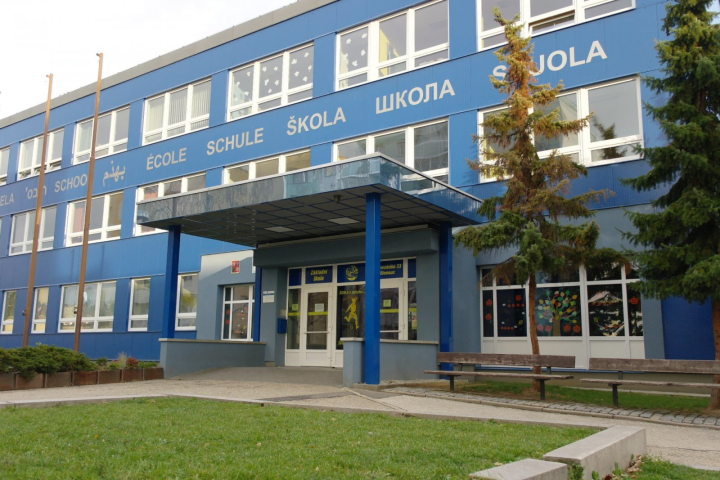 VYHLÁŠENÍ VOLEB DO ŠKOLSKÉ RADY